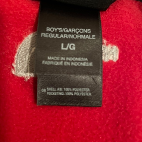 North face - Picture 2 of 2